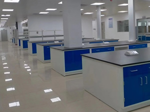 環保行業實驗室家具案例